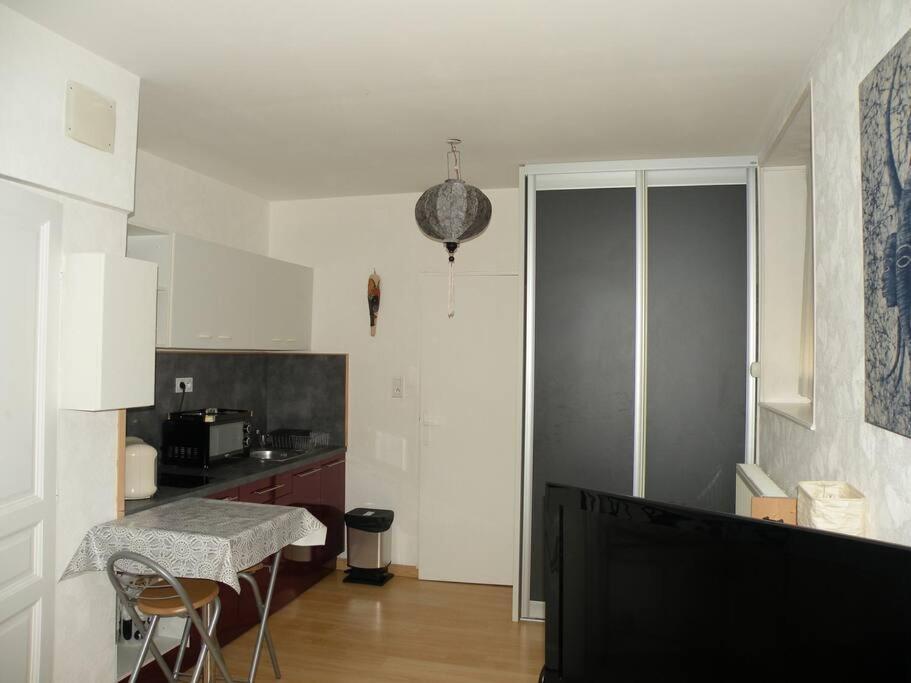 Charmant Studio A Belfort Quartier Vosges Leilighet Eksteriør bilde